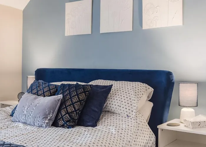 The Old Farm Shop * Scarborough