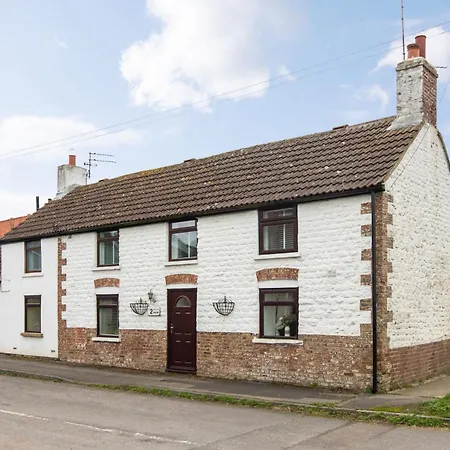 Dom wakacyjny The Old Farm Shop *